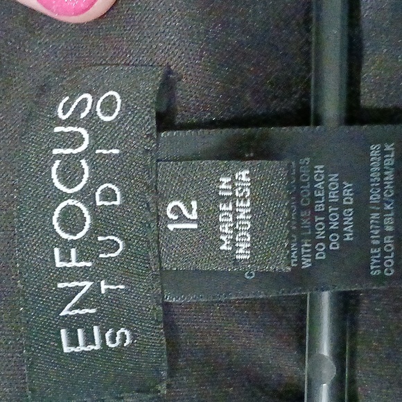 CUTE BLACK DRESS!! - Picture 3 of 3